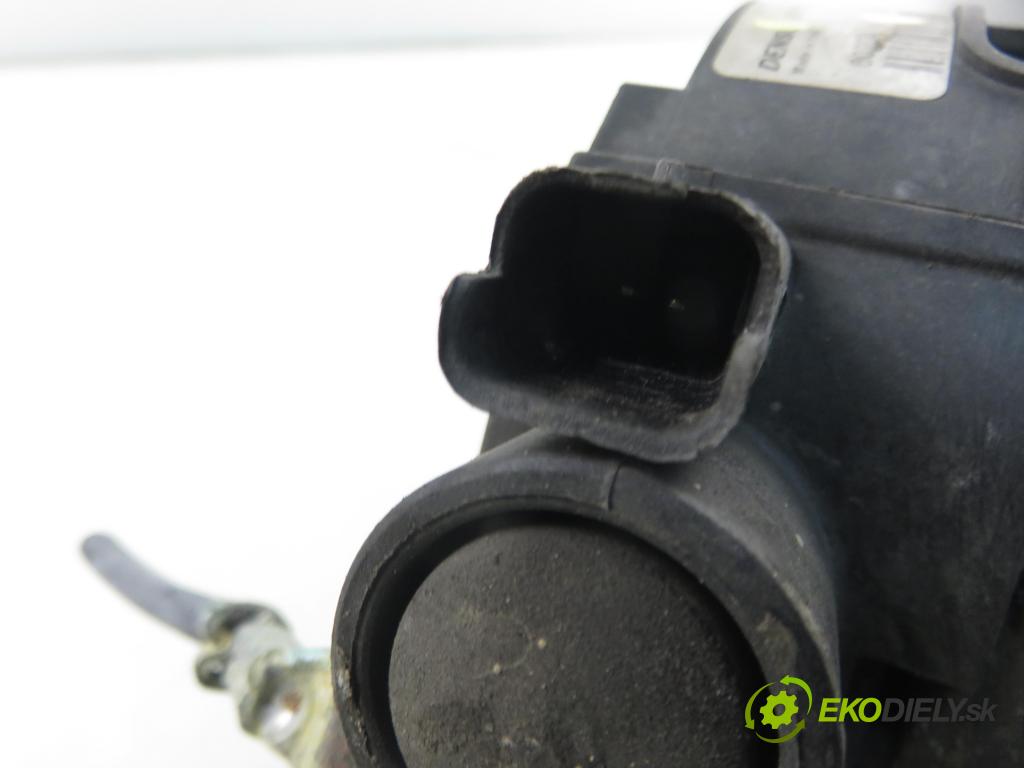 PEUGEOT 206 liftback (2A/C) HB 2004 440,00 1.1 i - HFX (TU1JP) 1124,00 Alternátor 9641398480 ; 63321733 (Alternátor)