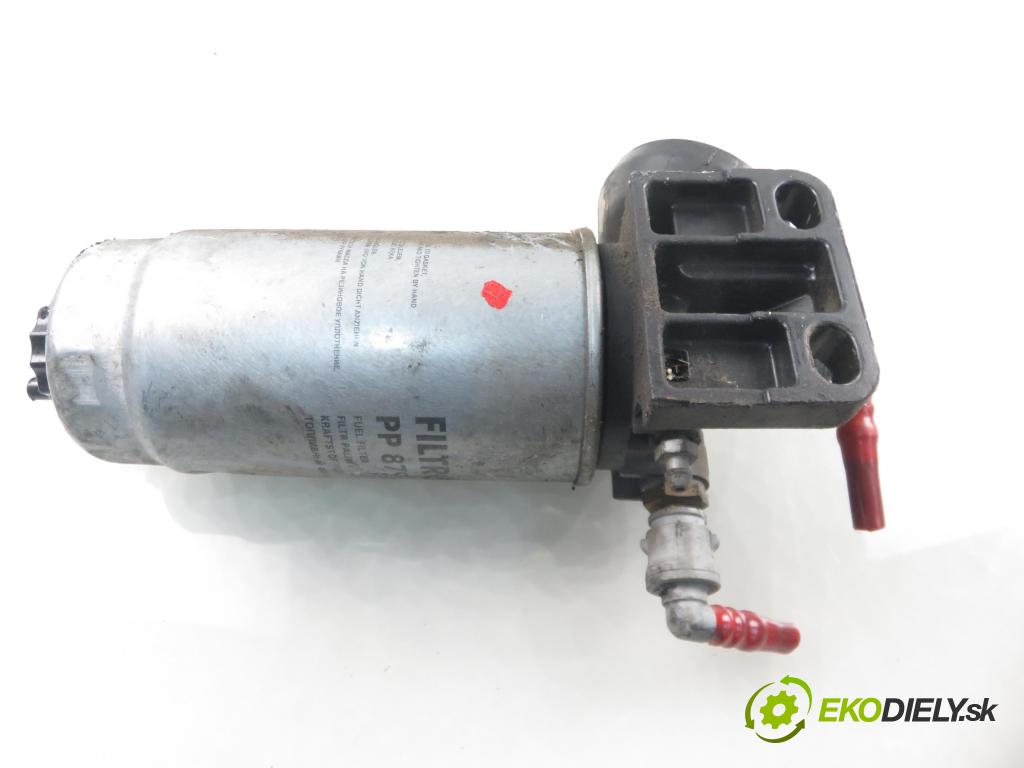 IVECO DAILY III platforma/podwozie KABINA/PLATFORMA 2000 62,00 29 L 9 - 8140.63. 2798,00 Obal filtra paliva 500319399 (Obal palivového filtra)