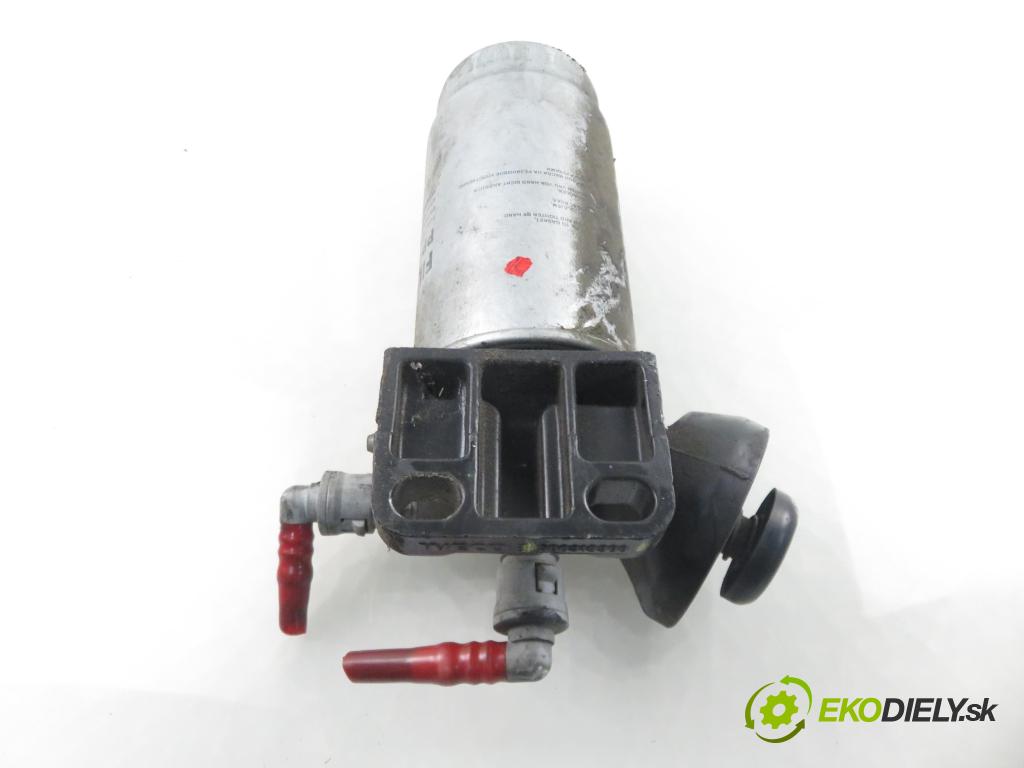 IVECO DAILY III platforma/podwozie KABINA/PLATFORMA 2000 62,00 29 L 9 - 8140.63. 2798,00 Obal filtra paliva 500319399 (Obal palivového filtra)