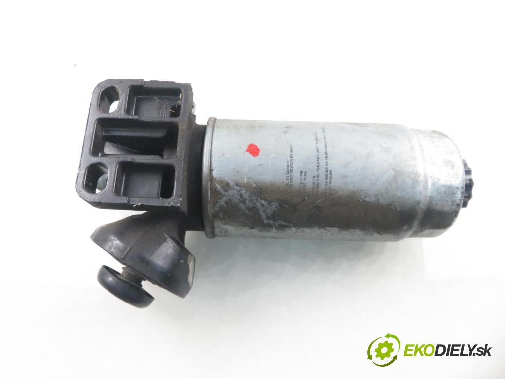IVECO DAILY III platforma/podwozie KABINA/PLATFORMA 2000 62,00 29 L 9 - 8140.63. 2798,00 Obal filtra paliva 500319399 (Obal palivového filtra)