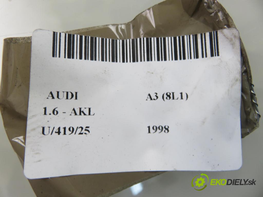 AUDI A3 (8L1) HB 1998 74,00 1.6 - AKL 1595,00 Motorček stieračov 0390241137 ; 1J1955113A