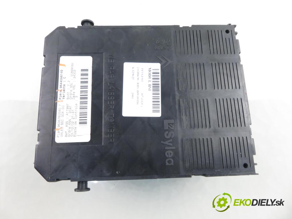 PEUGEOT 307 (3A/C) HB 2003 66,00 2.0 HDi 90 - RHY (DW10TD) 1997,00 MODUL BSI 9636760580F ; 9644098180