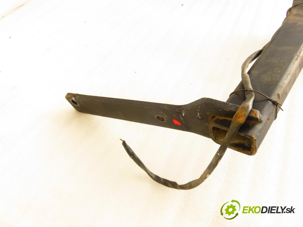 MAZDA 5 (CR19) VAN 2006 105,00 2.0 MZR-CD 143 - RF7J 1998,00 Hák