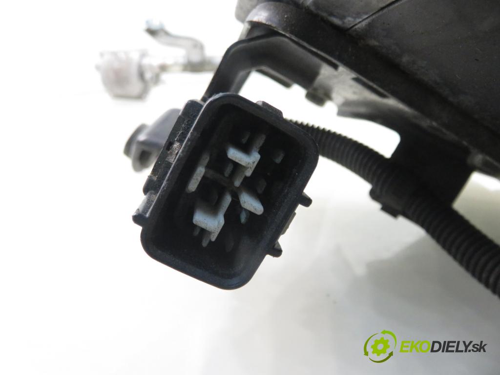 TOYOTA RAV 4 III (_A3_) SUV 2007 100,00 2.2 D 4WD (ALA30_) 136 - 2AD-FTV 2231,00 Webasto 25228205 (Webasto (nezávislé topení))