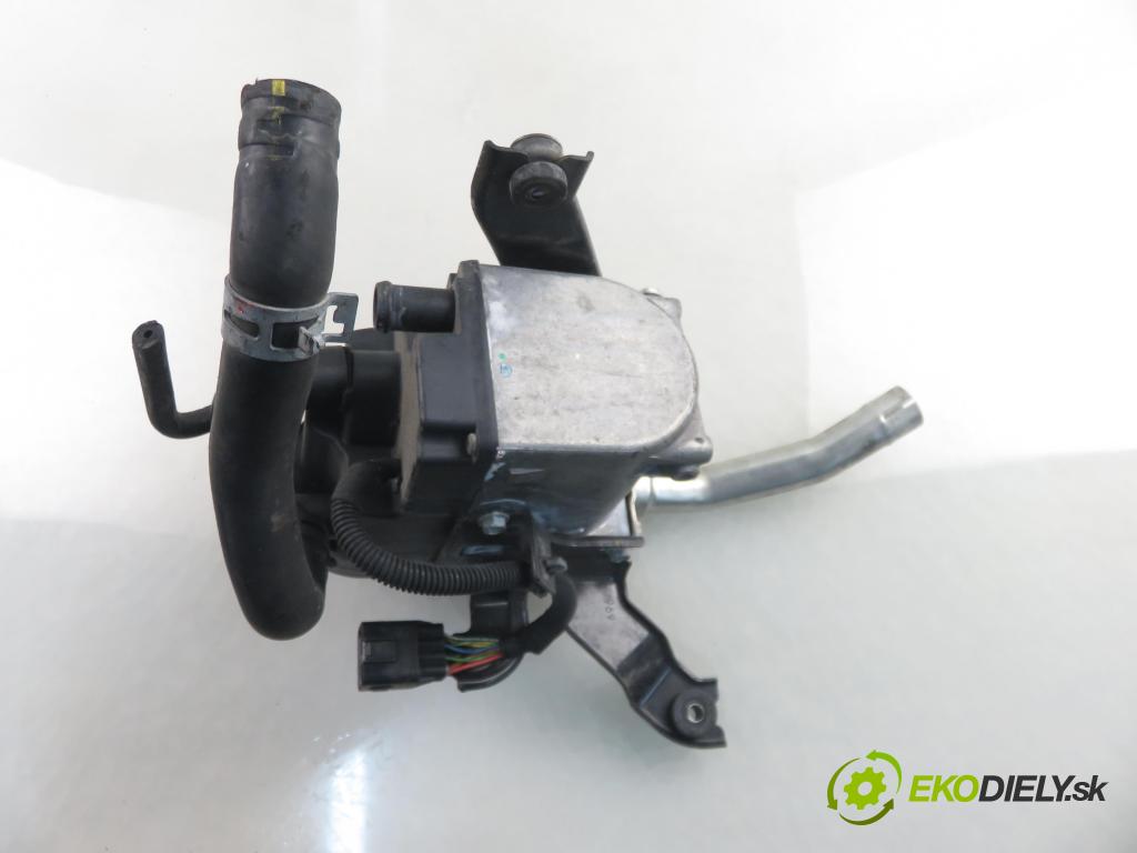 TOYOTA RAV 4 III (_A3_) SUV 2007 100,00 2.2 D 4WD (ALA30_) 136 - 2AD-FTV 2231,00 Webasto 25228205 (Webasto (nezávislé topení))