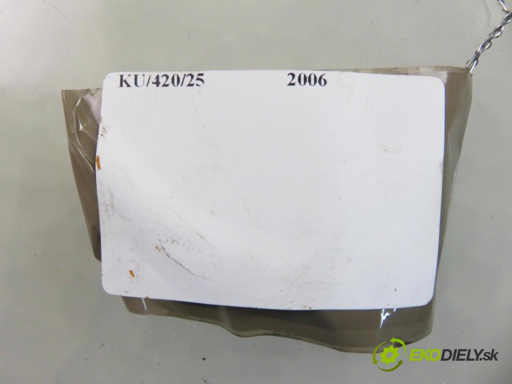 FIAT GRANDE PUNTO (199_) HB 2006 57,00 1.4 - 350 A1.000 1368,00 ZVEDÁK: 55199359