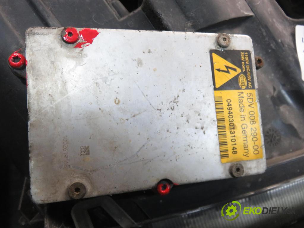 OPEL VECTRA C Kombi (Z02) KOMBI 2002 92,00 2.2 DTI - Y 22 DTR 2172,00 Svetlo LP