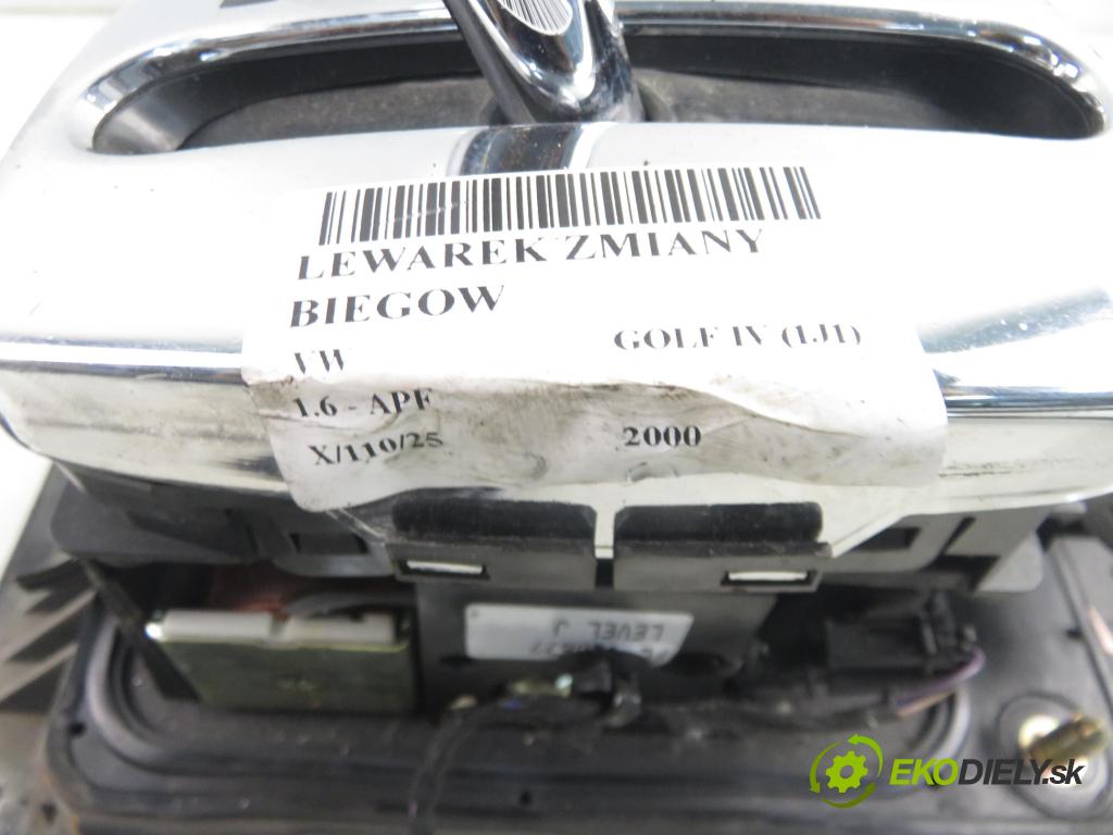 VW GOLF IV (1J1) HB 2000 74,00 1.6 - APF 1595,00 ZVEDÁK: 1J0713023