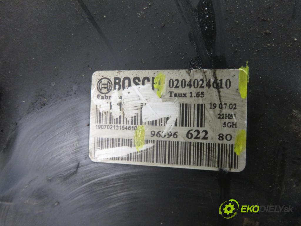 PEUGEOT 307 (3A/C) HB 2003 80,00 1.6 16V - NFU (TU5JP4) 1587,00 posilovač 9639662280 ; 0204024610 (Servočerpadlo)
