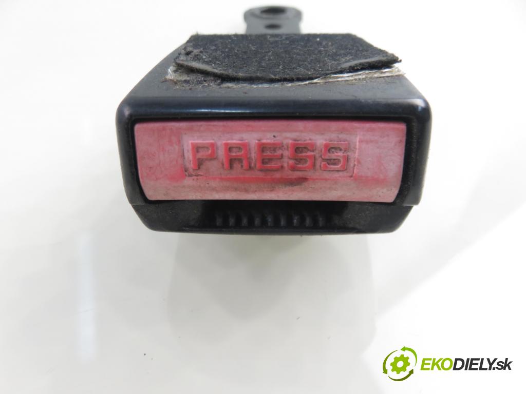 PEUGEOT 206 liftback (2A/C) HB 2003 66,00 2.0 HDI 90 - RHY 1997,00 držák BEZPEČNOST PP 96483377XX
