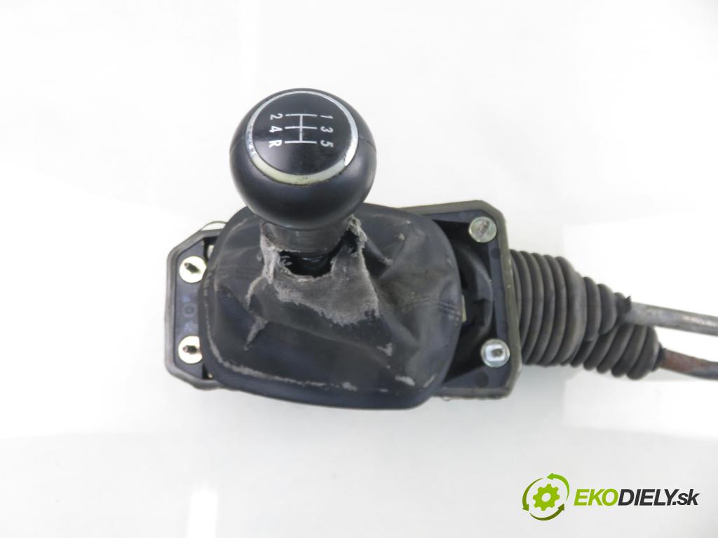 VW PASSAT B5.5 Variant (3B6) KOMBI 2003 96,00 1.9 TDI - AWX 1896,00 ZVEDÁK: 4B0711025F