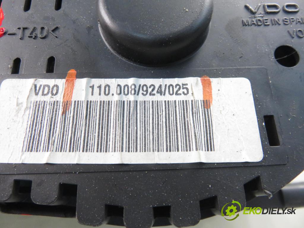 SEAT CORDOBA (6K2) SEDAN 1999 74,00 1.6 - AUR 1595,00 prístrojovka elektrický 6K0920801B ; 110008924025