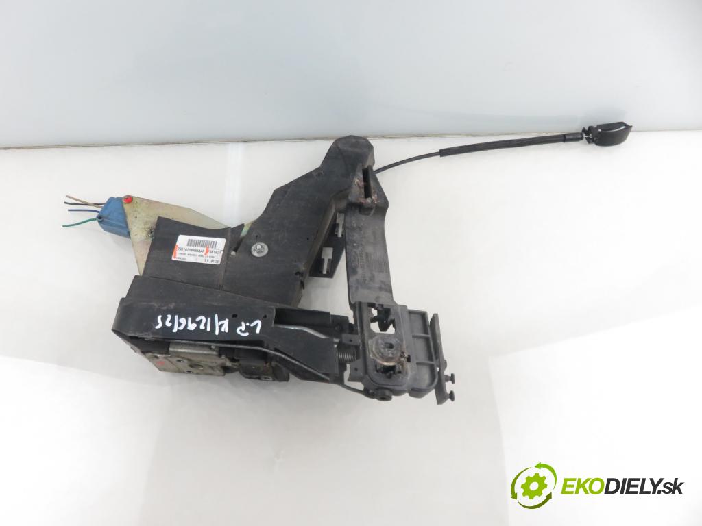 FORD FIESTA V (JH_, JD_) HB 2003 55,00 1.25 16V - FUJA 1242,00 zámok 2S61A219A65AAF