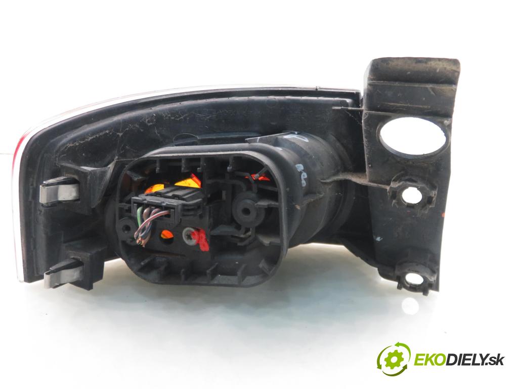 SEAT IBIZA III (6L1) HB 2004 55,00 1.4 TDI 75 - AMF 1422,00 Svetlo pravé zadné 6L6945112B