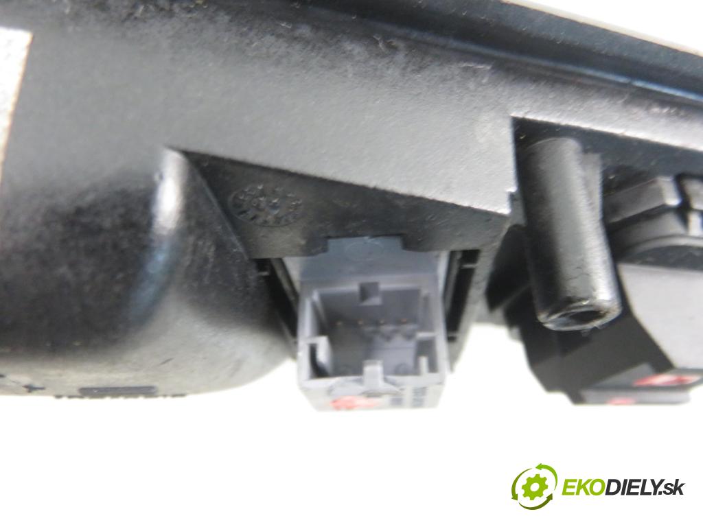 SEAT IBIZA III (6L1) HB 2004 55,00 1.4 TDI 75 - AMF 1422,00 klika LPW 6L1837113C
