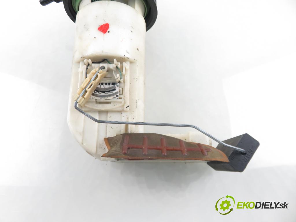 CITROEN SAXO (S0, S1) HB 2001 55,00 1.4 VTS - KFW (TU3JP) 1360,00 pumpa paliva 9637513680
