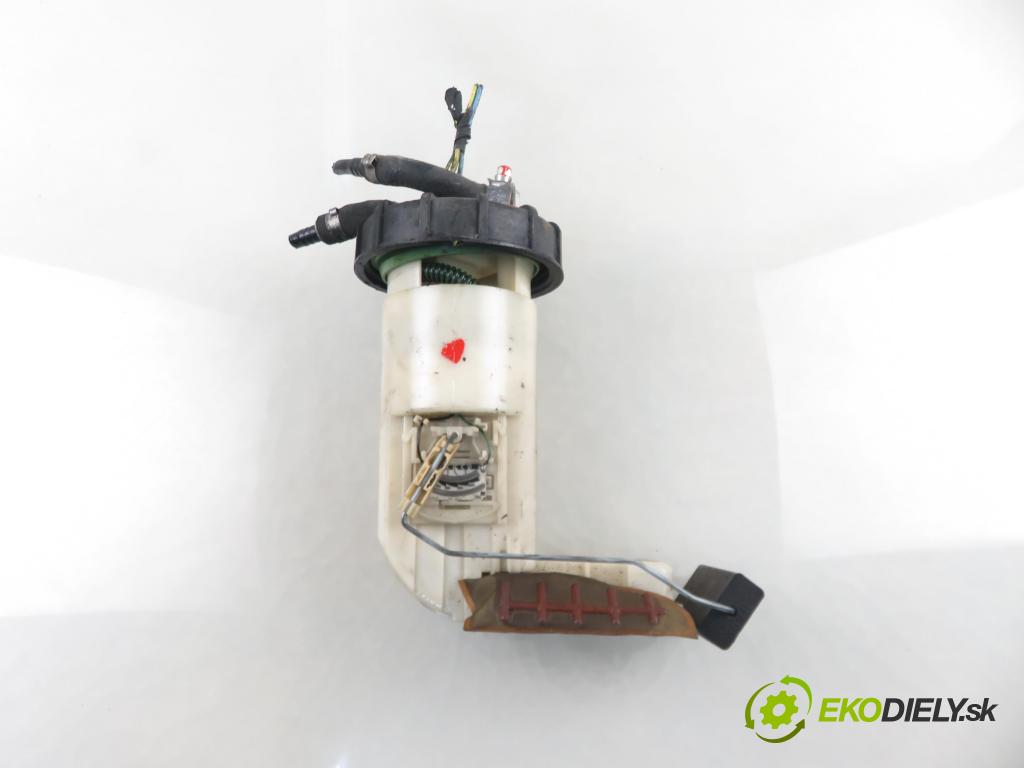 CITROEN SAXO (S0, S1) HB 2001 55,00 1.4 VTS - KFW (TU3JP) 1360,00 pumpa paliva 9637513680