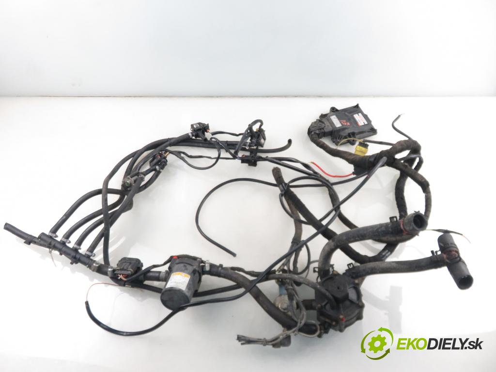 SEAT LEON (1M1) HB 2004 55,00 1.4 16V - BCA 1390,00 INSTALACE: LPG komplentní 67R017294 ; 67R014903