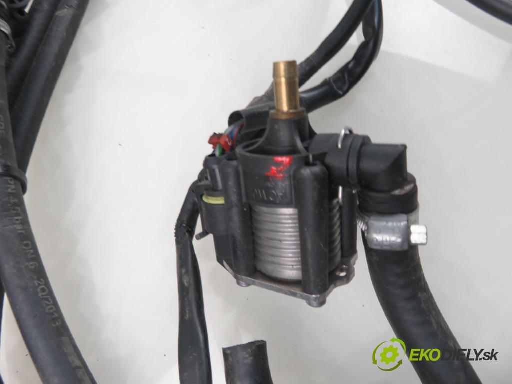 SEAT LEON (1M1) HB 2004 55,00 1.4 16V - BCA 1390,00 INSTALACE: LPG komplentní 67R017294 ; 67R014903