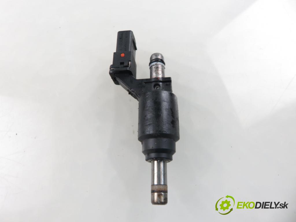 OPEL SIGNUM HB 2004 114,00 2.2 direct - Z 22 YH 2198,00 vstrekovač 24404012 (Vstrekovač paliva)