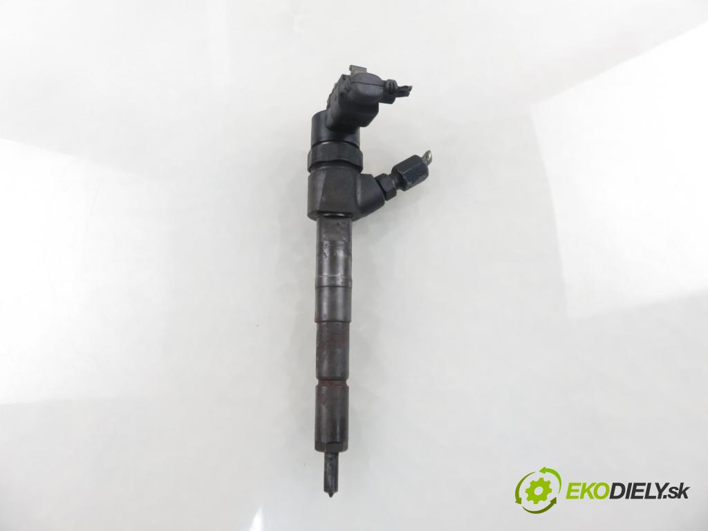 FIAT STILO Multi Wagon (192_) KOMBI 2004 103,00 1.9 JTD 16V 140 - 192 A5.000 1910,00 vstrekovač 0445110111 (Vstrekovač paliva)