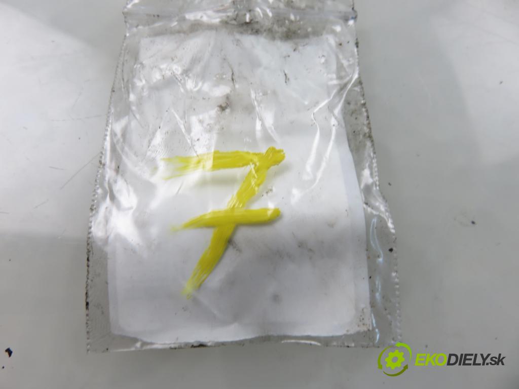 FIAT BRAVO II (198_) HB 2008 88,00 1.9 D Multijet - 192 A8.000 1910,00 vstrekovač 0445110276 (Vstrekovač paliva)