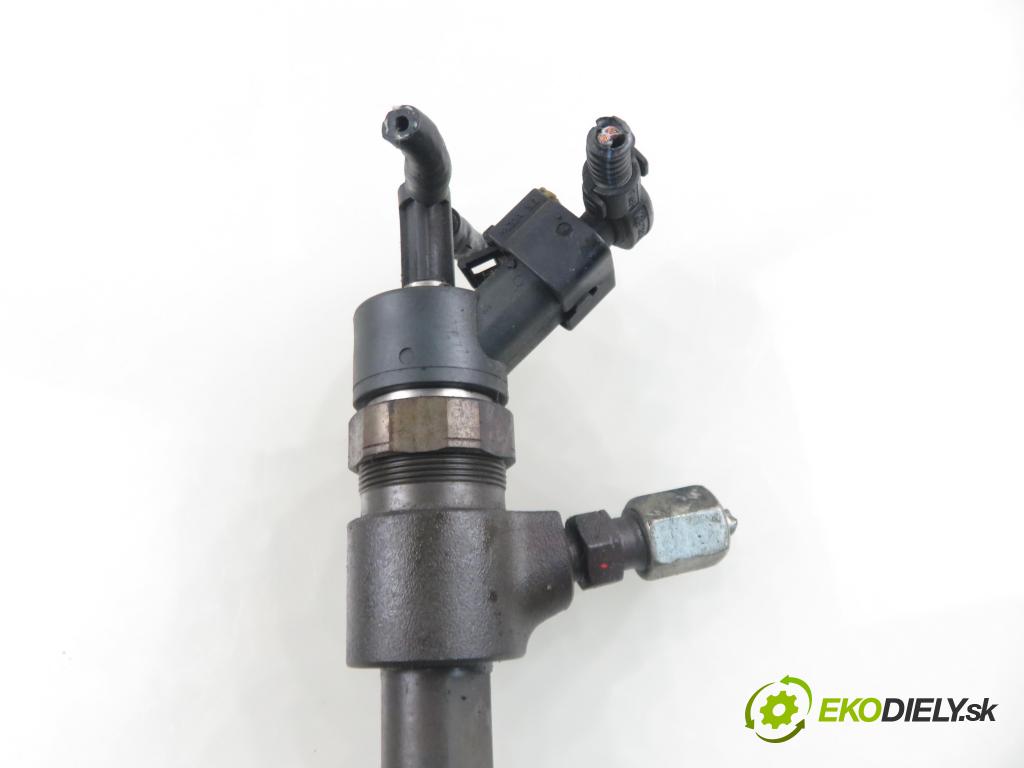 FIAT BRAVO II (198_) HB 2008 88,00 1.9 D Multijet - 192 A8.000 1910,00 vstrekovač 0445110276 (Vstrekovač paliva)