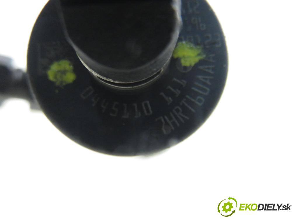 FIAT STILO Multi Wagon (192_) KOMBI 2004 103,00 1.9 JTD 16V 140 - 192 A5.000 1910,00 vstrekovač 0445110111 (Vstrekovač paliva)