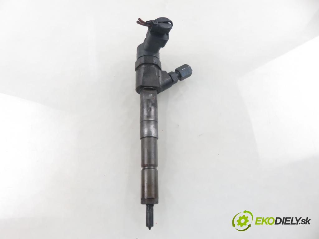 FIAT STILO Multi Wagon (192_) KOMBI 2004 103,00 1.9 JTD 16V 140 - 192 A5.000 1910,00 vstrekovač 0445110111 (Vstrekovač paliva)