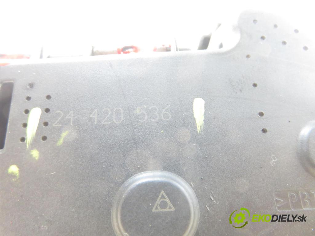 OPEL CORSA C (X01) HB 2006 44,00 1 - Z 10 XEP 998,00 Škrtiaca klapka 24420536 ; 0280750133 (Škrtiaca klapka)