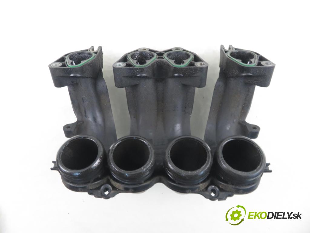 AUDI A3 (8L1) HB 2002 75,00 1.6 8V 102 - BFQ 1595,00 potrubí 06A133206S