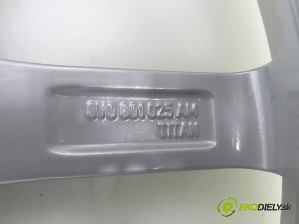 AUDI   0    disky / disk 8M0601025AM