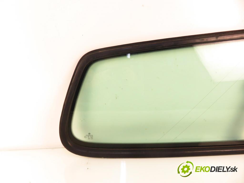 VW PASSAT B6 Variant (3C5) KOMBI 2006 77,00 1.9 TDI - BKC 1896,00 okno dveří PT