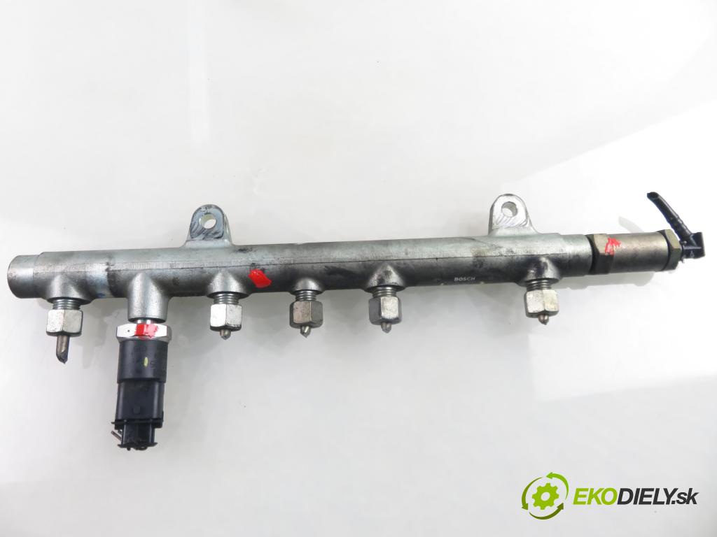 RENAULT LAGUNA II (BG0/1_) LIFTBACK 2002 88,00 1.9 dCi 120 - F9Q 750 1870,00 Lišta vstrekovacia 0445214024 ; 7700114017 ; 0281002405 (Vstrekovacia lišta)
