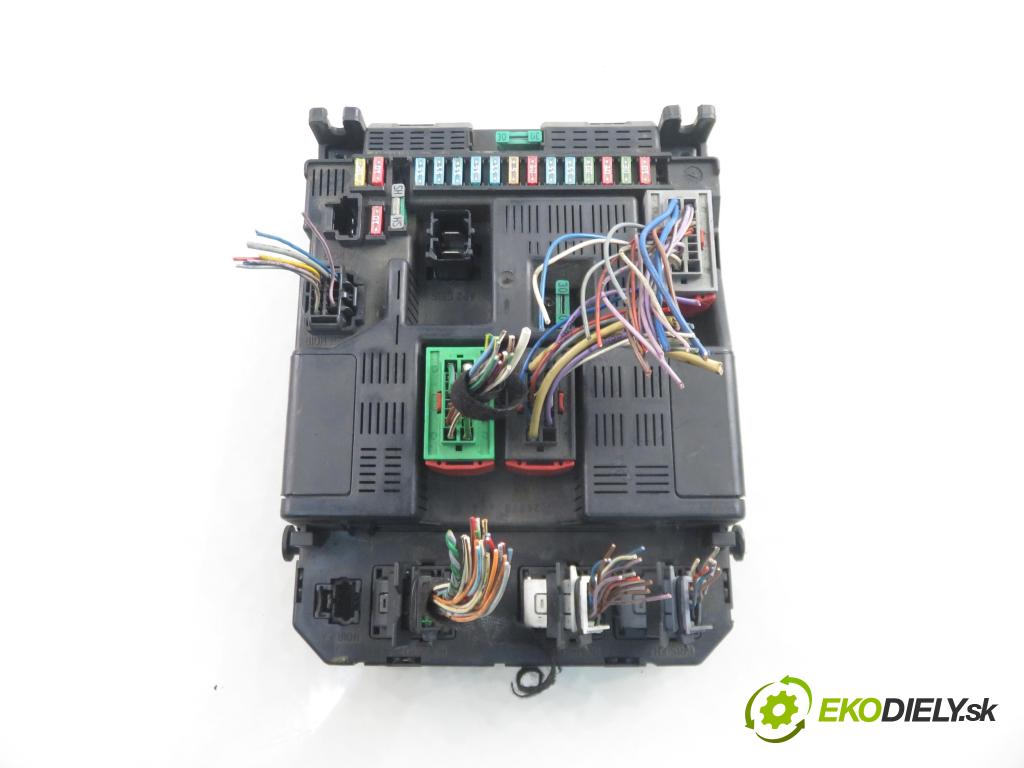 PEUGEOT 307 (3A/C) HB 2002 66,00 2.0 HDi 90 - RHY (DW10TD) 1997,00 MODUL BSI 9644098180 ; 9636760580E