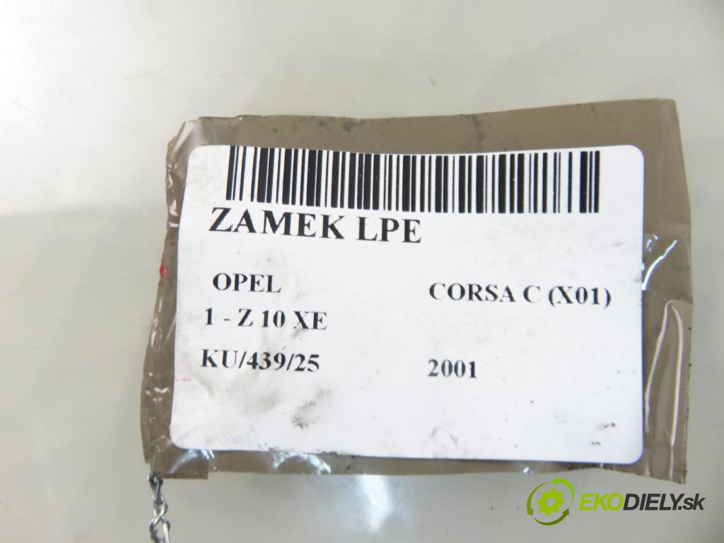 OPEL CORSA C (X01) HB 2001 43,00 1.0 12V 58 - Z 10 XE 973,00 zámok 24434884
