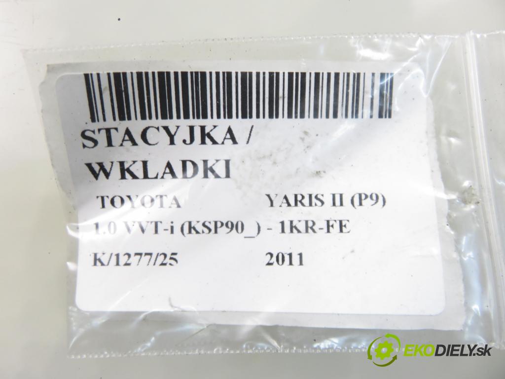 TOYOTA YARIS (_P9_) HB 2011 51,00 1.0 VVT-i (KSP90_) - 1KR-FE 998,00 spínačka / VLOŽKY 897830D060
