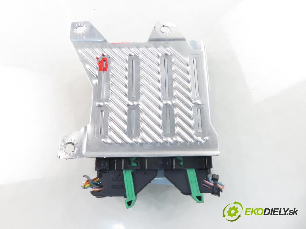 FIAT CROMA (194_) KOMBI 2005 88,00 1.9 D Multijet 120 - 939 A1.000 1910,00 MODUL air BAG 51746149