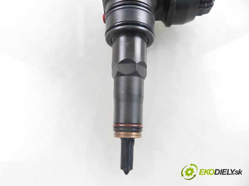 SKODA FABIA I Combi (6Y5) KOMBI 2006 74,00 1.9 TDI - ATD 1896,00 Vstrekovač 038130073AJ ; 0414720037 (Vstrekovač paliva)