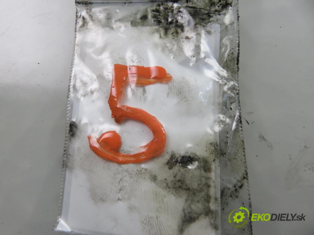 VW GOLF IV (1J1) HB 2000 85,00 1.9 TDI - AJM 1896,00 Vstrekovač 045130073T ; 0414720035 (Vstrekovač paliva)