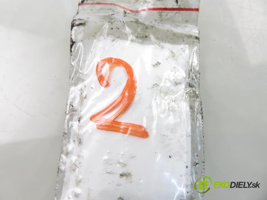 FORD FOCUS C-MAX (DM2) MINIVAN 2003 80,00 1.6 TDCi 109 - G8DA 1560,00 vstrekovač 0986435090 (Vstrekovač paliva)