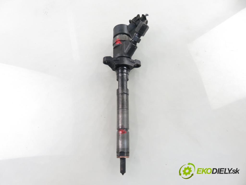 FORD FOCUS C-MAX (DM2) MINIVAN 2003 80,00 1.6 TDCi 109 - G8DA 1560,00 vstrekovač 0986435090 (Vstrekovač paliva)