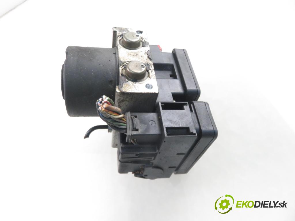 FORD FIESTA V (JH_, JD_) HB 2004 51,00 1.3 - A9JA 1299,00 Pumpa ABS 10097001153 ; 10020700334 (Pumpa ABS)