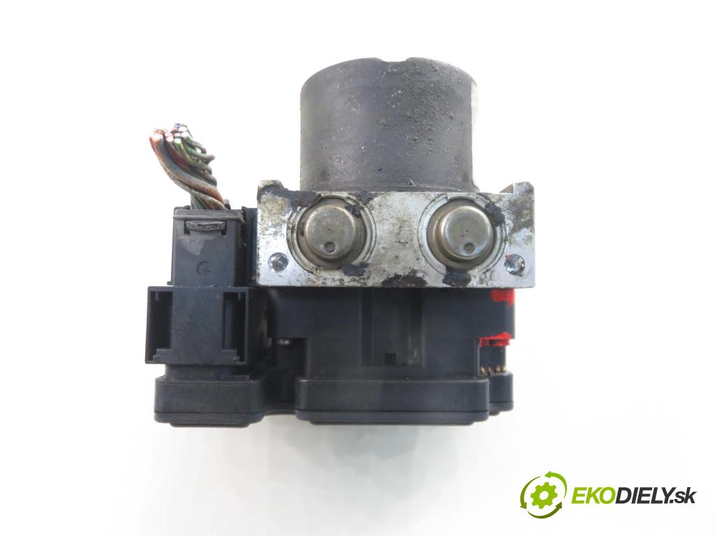 FORD FIESTA V (JH_, JD_) HB 2004 51,00 1.3 - A9JA 1299,00 Pumpa ABS 10097001153 ; 10020700334 (Pumpa ABS)