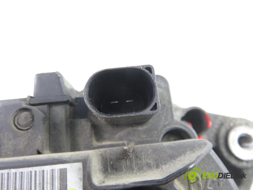 SEAT ALTEA (5P1) HB 2004 75,00 1.6 102 1595,00 Alternátor 06F903023F ; 0124525066 (Alternátor)