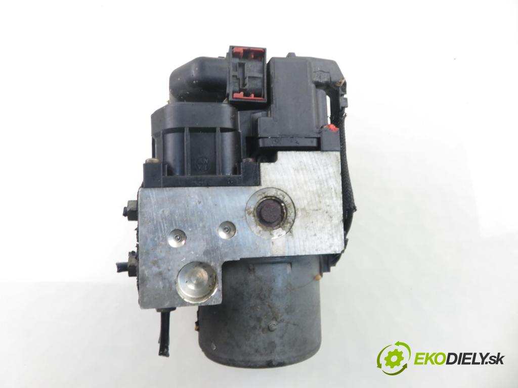 PEUGEOT 307 (3A/C) HB 2002 66,00 2.0 HDi 90 - RHY (DW10TD) 1997,00 Pumpa ABS 0273004562 ; 9643777980 (Pumpa ABS)