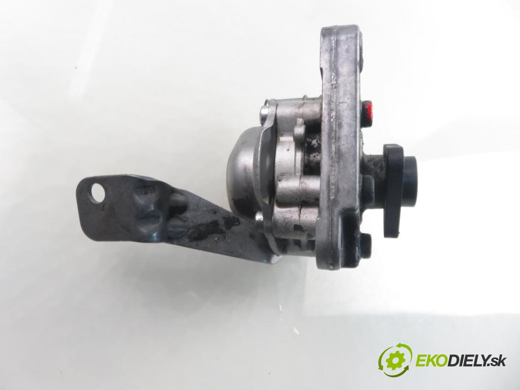 BMW 3 kabriolet (E46) CABRIO 2000 125,00 323 Ci 170 -  M52 B25 (256S4) 2494,00 pumpa servočerpadlo  (Servočerpadlo)