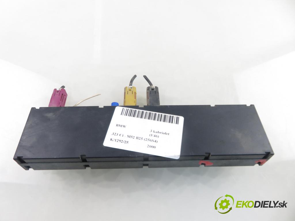 BMW 3 kabriolet (E46) CABRIO 2000 125,00 323 Ci 170 -  M52 B25 (256S4) 2494,00 Zosilňovač Antenní: 8386180 (Zosilňovač)