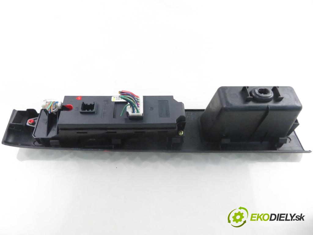 MAZDA 5 (CR19) MINIVAN 2006 85,00 1.8 1798,00 Panel ovládaní oken CC2966350A ; CC64684L6D