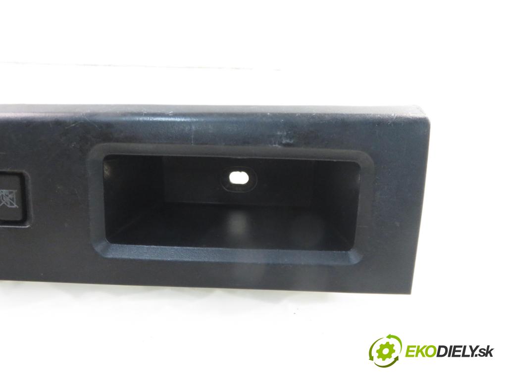 MAZDA 5 (CR19) MINIVAN 2006 85,00 1.8 1798,00 Panel ovládaní oken CC2966350A ; CC64684L6D